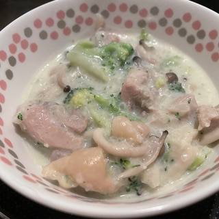 豆乳で鶏肉のクリーム煮